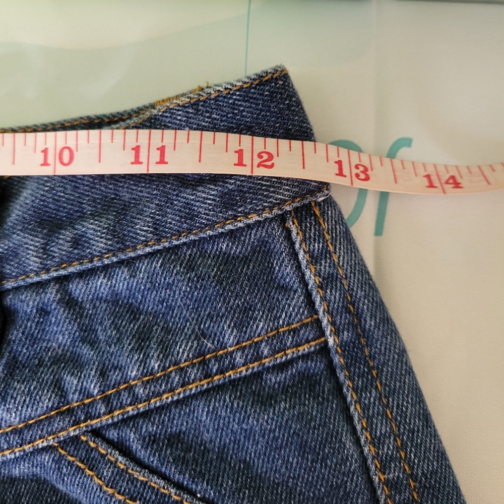 Vintage Dark Wash Denim Western Jean Cut Off Shorts Size 5 - Picture 9 of 11